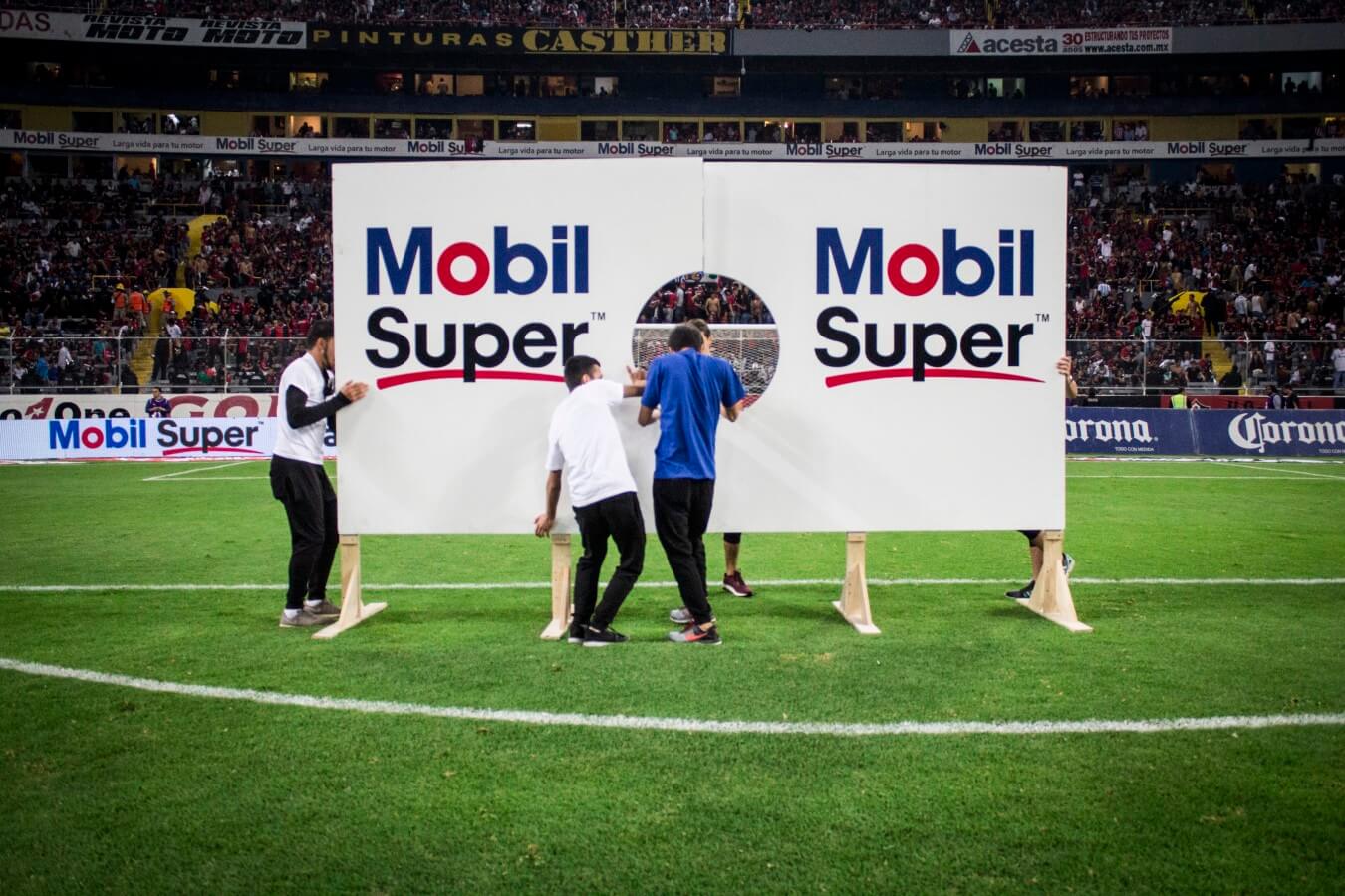 Mobil Super 1